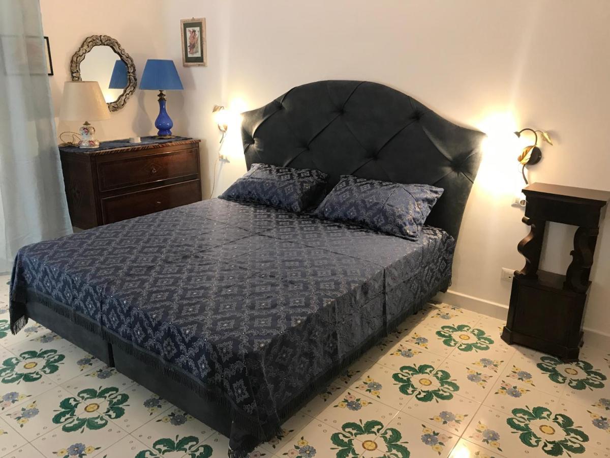 Resort Ferrara Villa Multa Quies Масса-Лубренсе Экстерьер фото